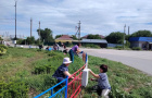 Варна готовится к празднику: сотрудники бюджетных организаций привели в порядок привокзальную площадь