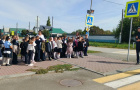 Учимся переходить дорогу правильно: Госавтоинспекция провела урок безопасности для первоклассников